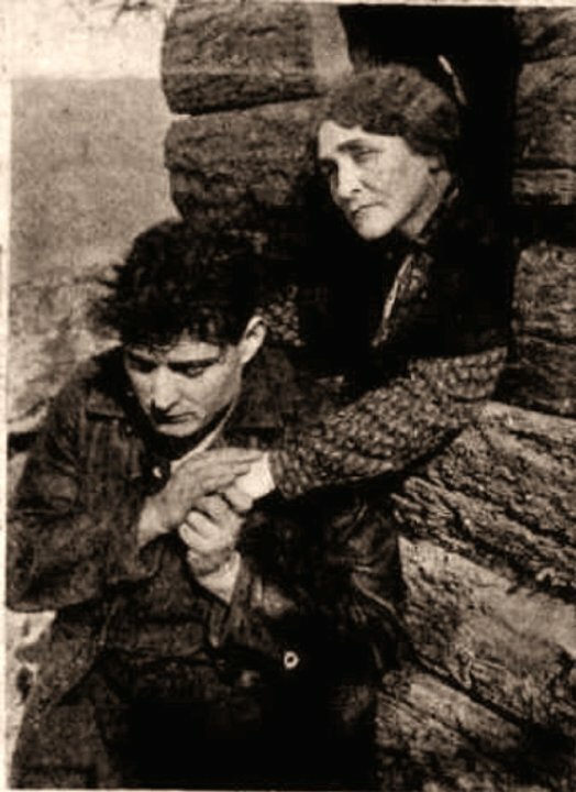 Ashes of Three (1913) постер